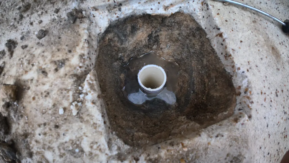 Floor jet pocket with the failed fitting cut out, leaving the riser — Ormond Beach, FL