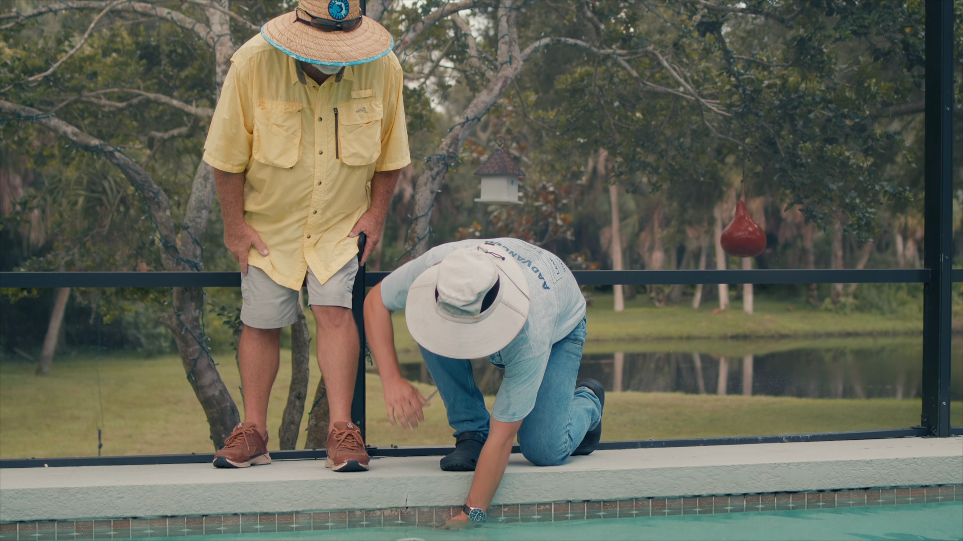 Advanced Leak Detection technician preparing for pool leak diagnosis